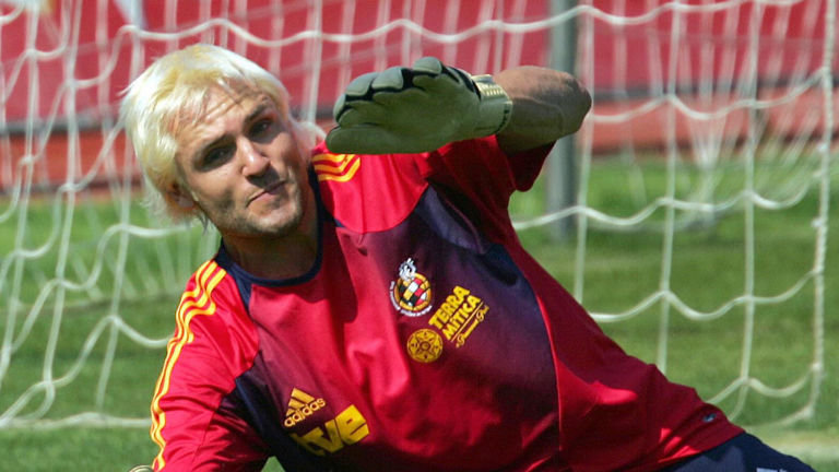 场为球队保 场为球队保