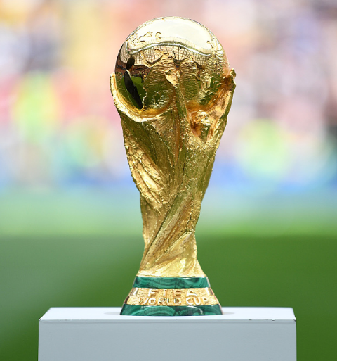 相比之下 相比之下