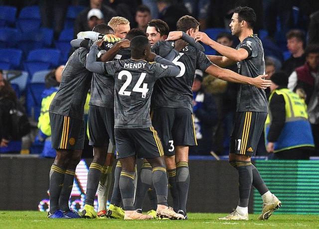 强队交锋还 强队交锋还