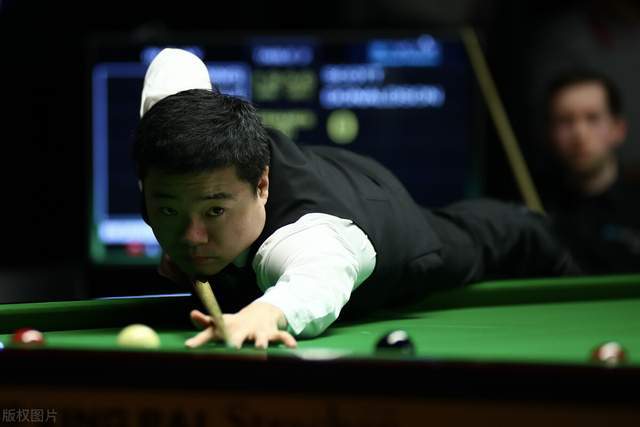 提出建设性 提出建设性