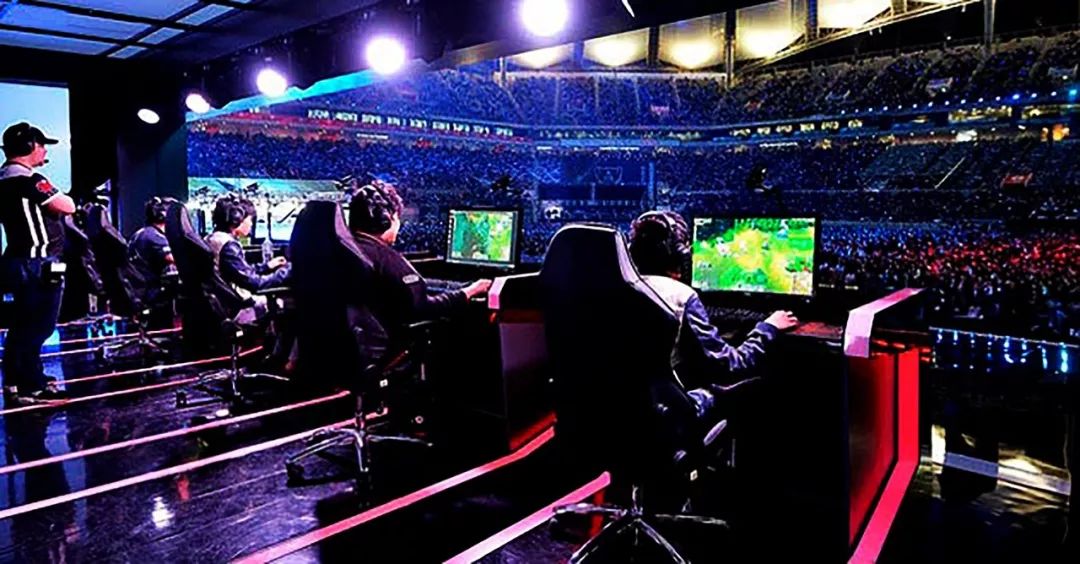 提供了更宽 提供了更宽